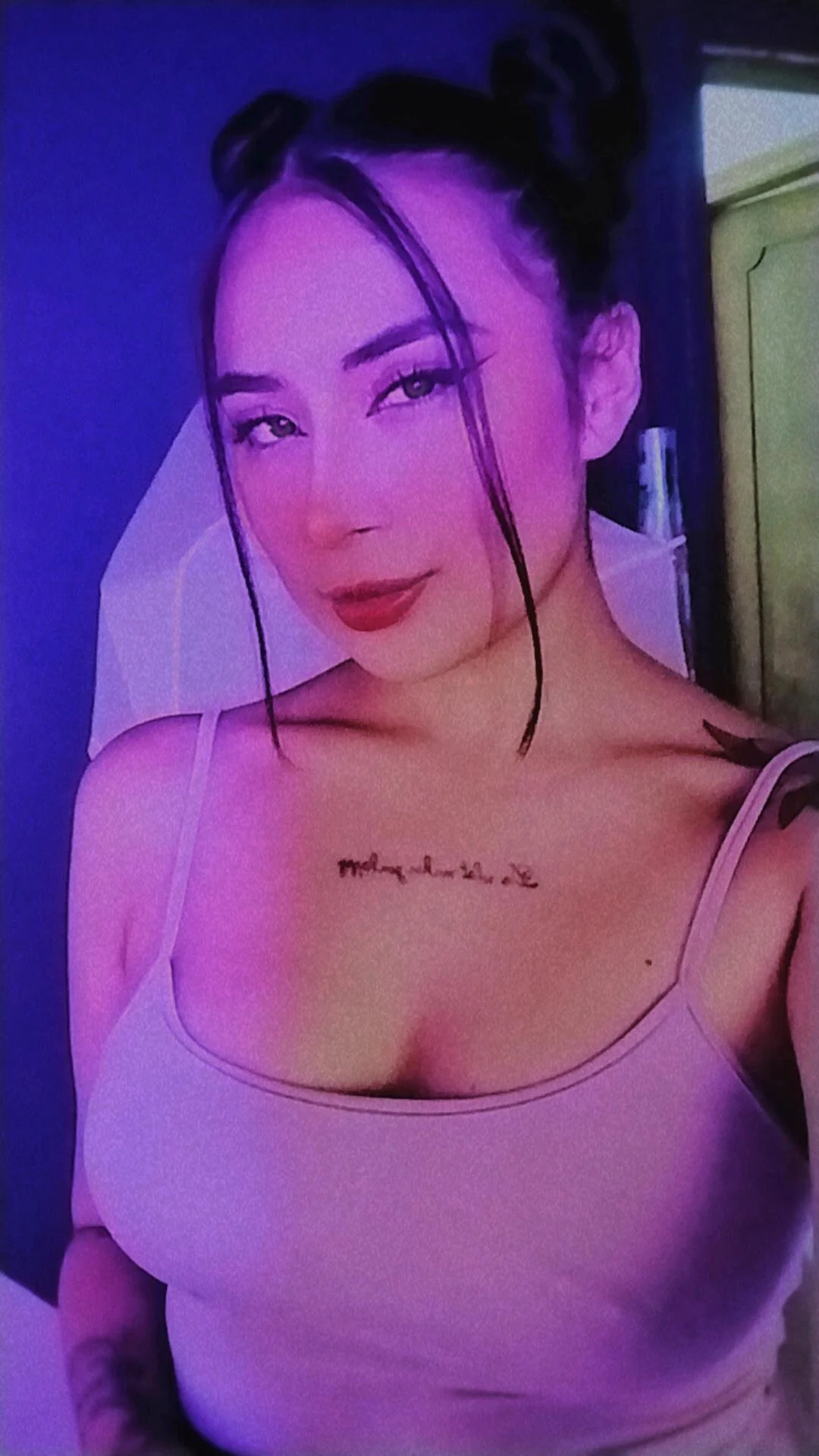 XXX Porn Photo of Nude camilaa_brandz 1