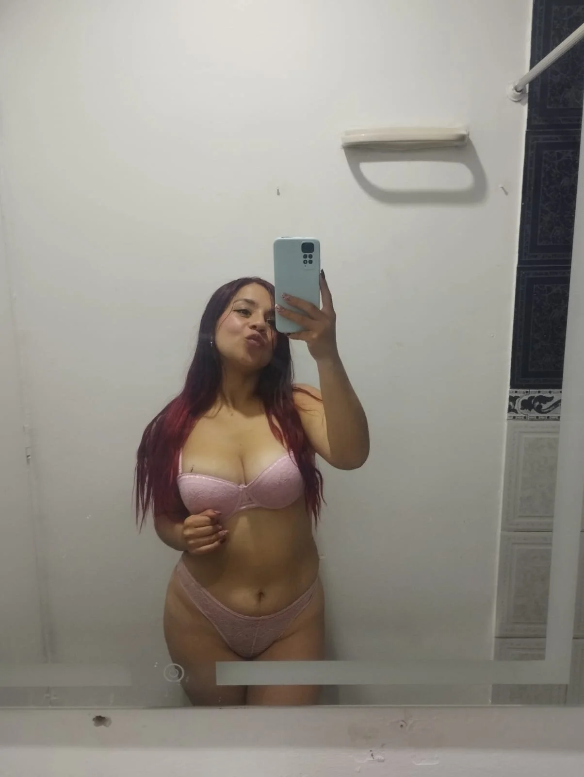 XXX Porn Photo of Nude Gabby_evanns 1