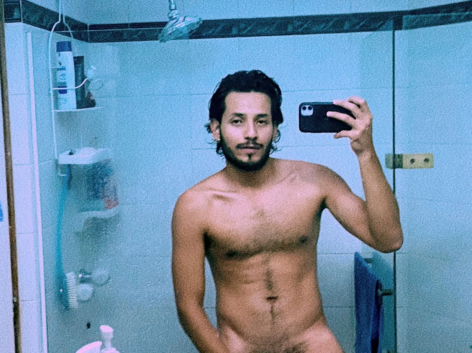 XXX Porn Photo of Nude Nicholasrodrii 35