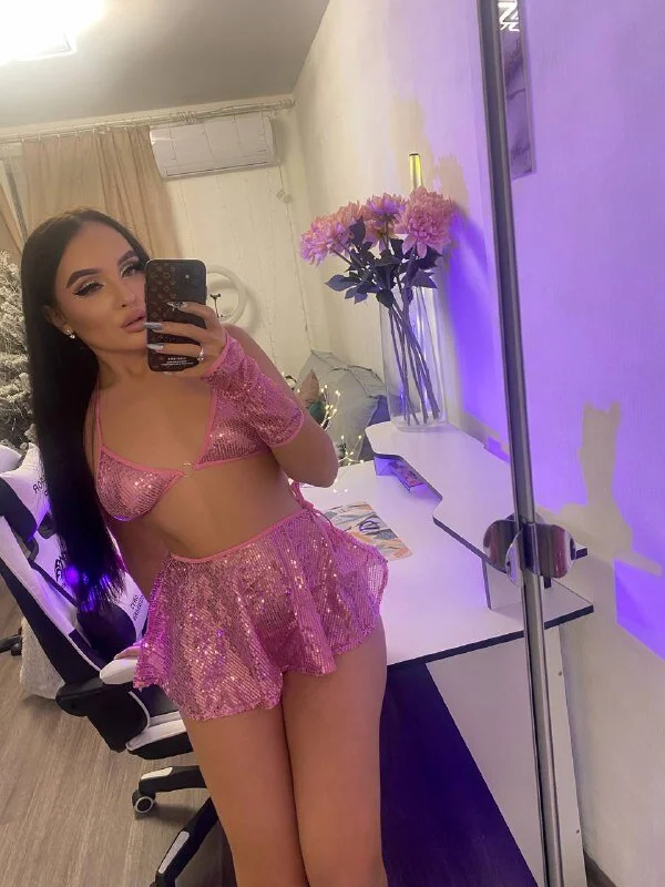 XXX Porn Photo of Nude Amgbombaaaa 16