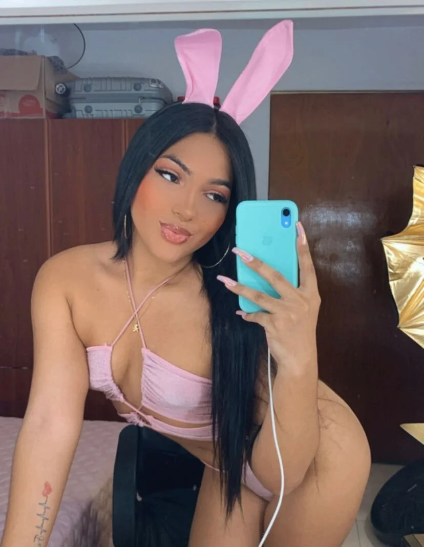 XXX Porn Photo of Nude isabella1sexy 19