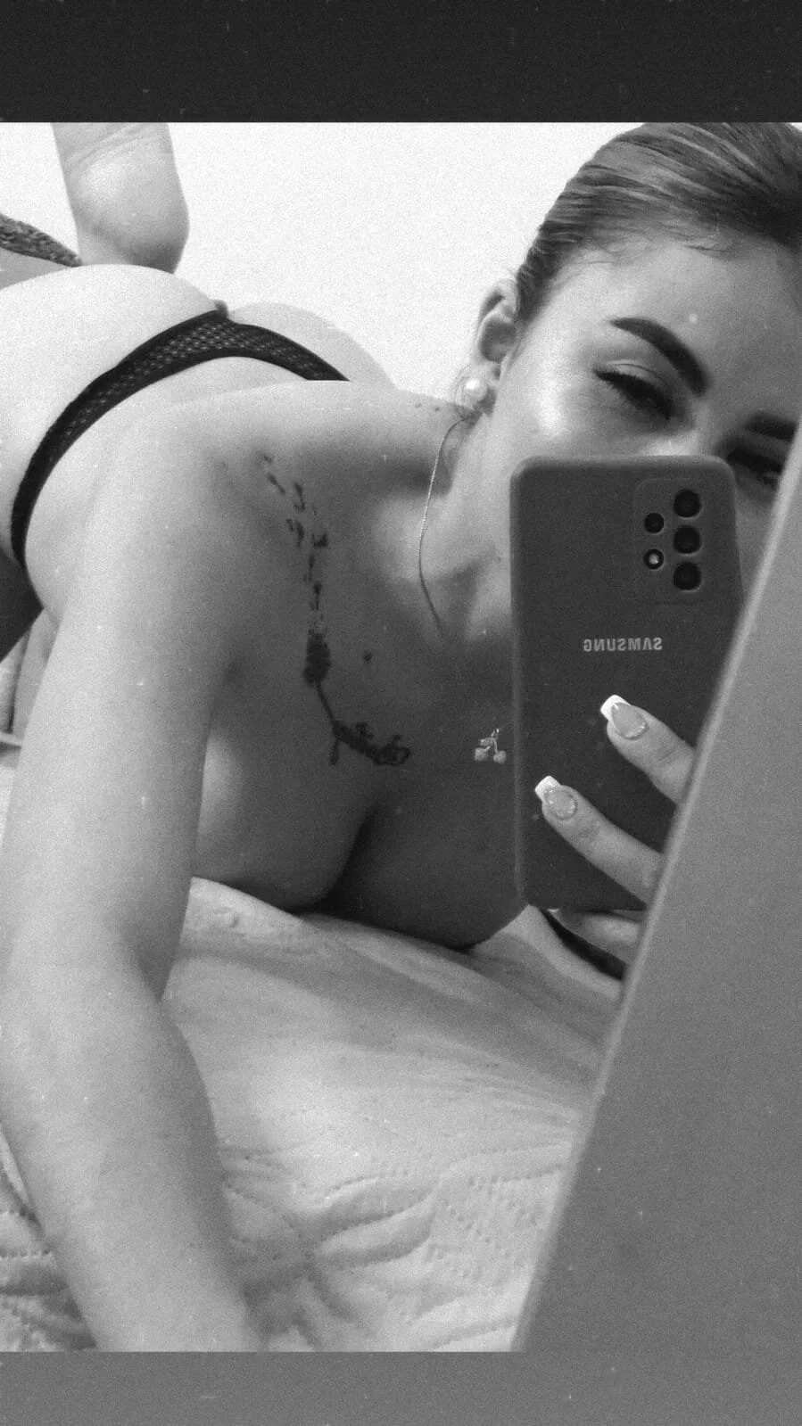 XXX Porn Photo of Nude lucia_lorenz 67