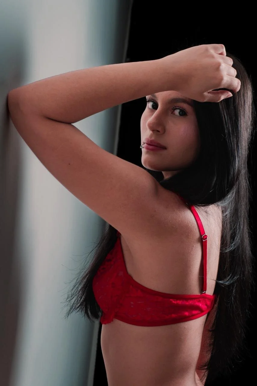 XXX Porn Photo of Nude greeicy_7 1