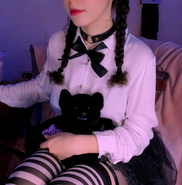 XXX Porn Photo of Nude bluelen 10