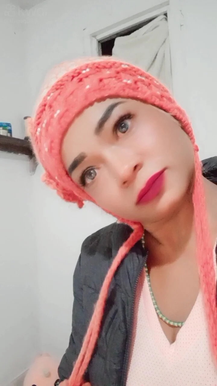XXX Porn Photo of Nude gatadeojosclaros 15