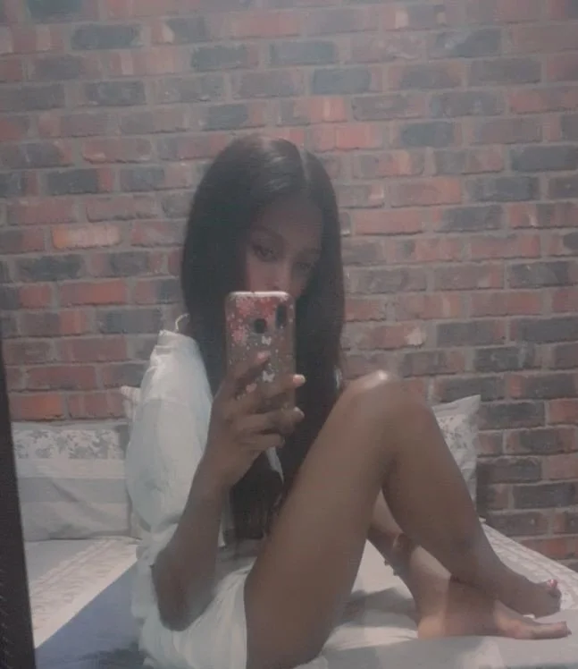 XXX Porn Photo of Nude AvaOcean 3
