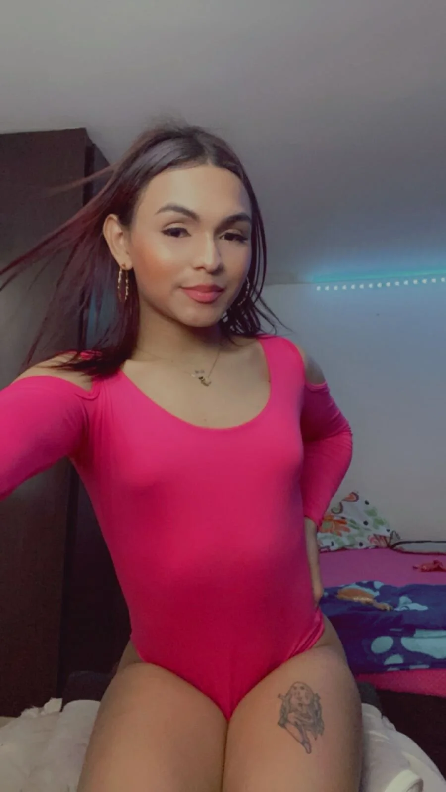 XXX Porn Photo of Nude naughty_clara_ 18