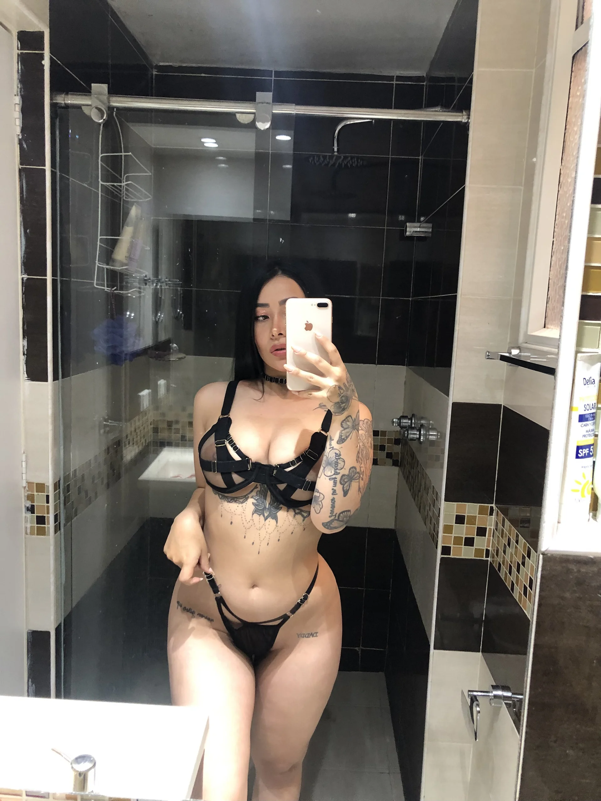 XXX Porn Photo of Nude Kim_Vega1 11
