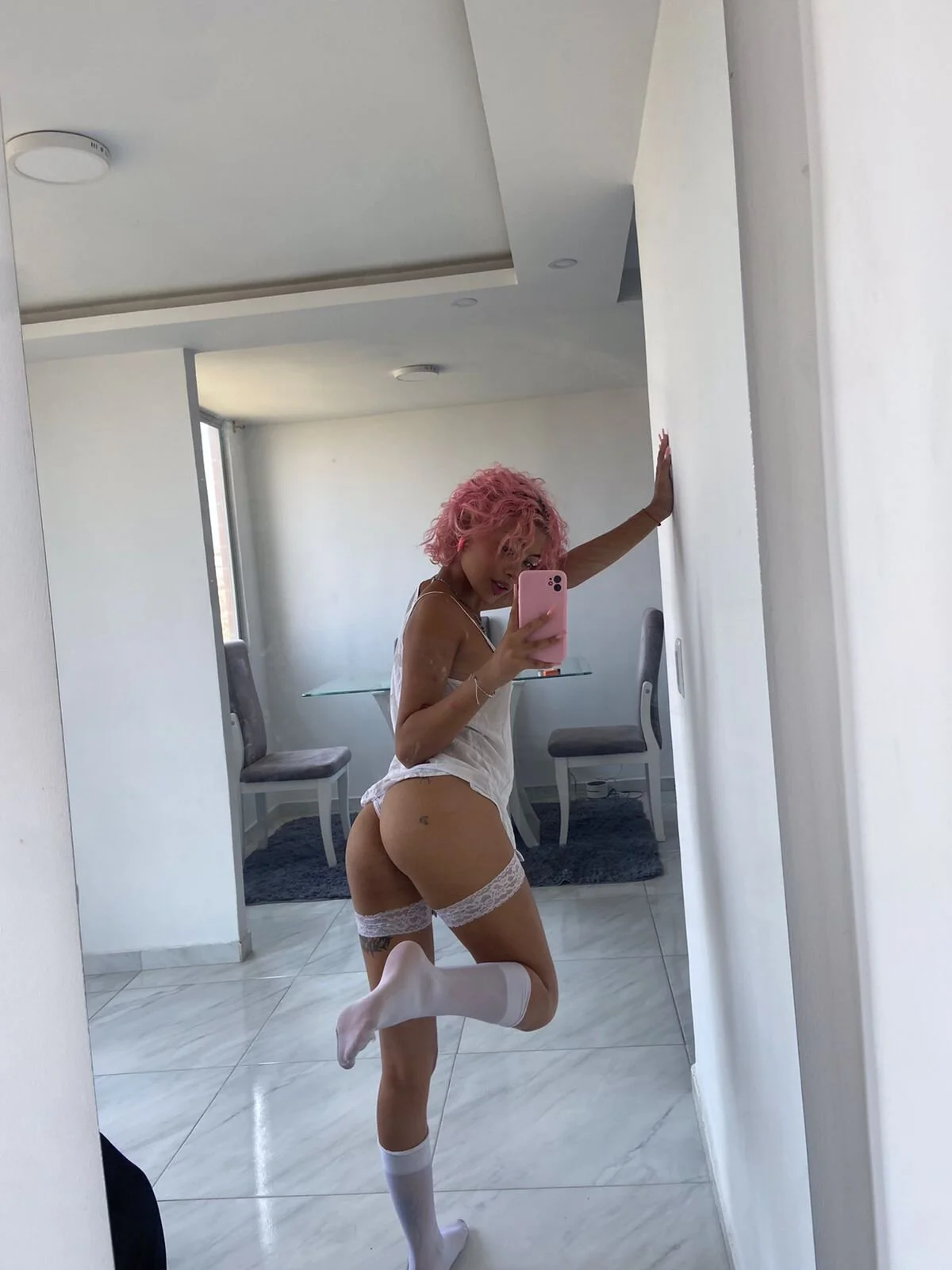 XXX Porn Photo of Nude lilith_horny 4
