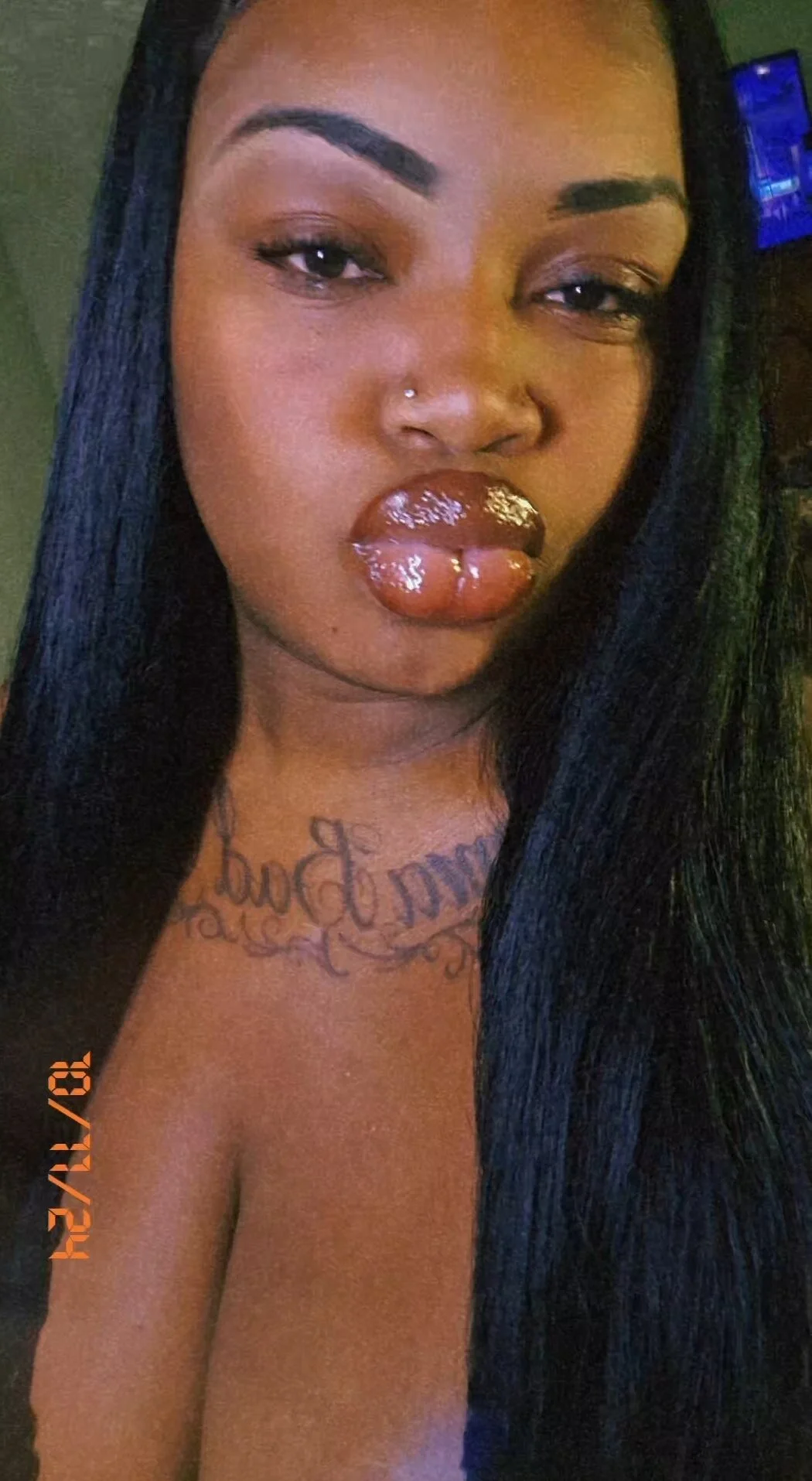 XXX Porn Photo of Nude BigFineGripperBae 1