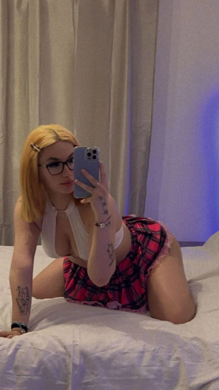 XXX Porn Photo of Nude LisaRaee 52