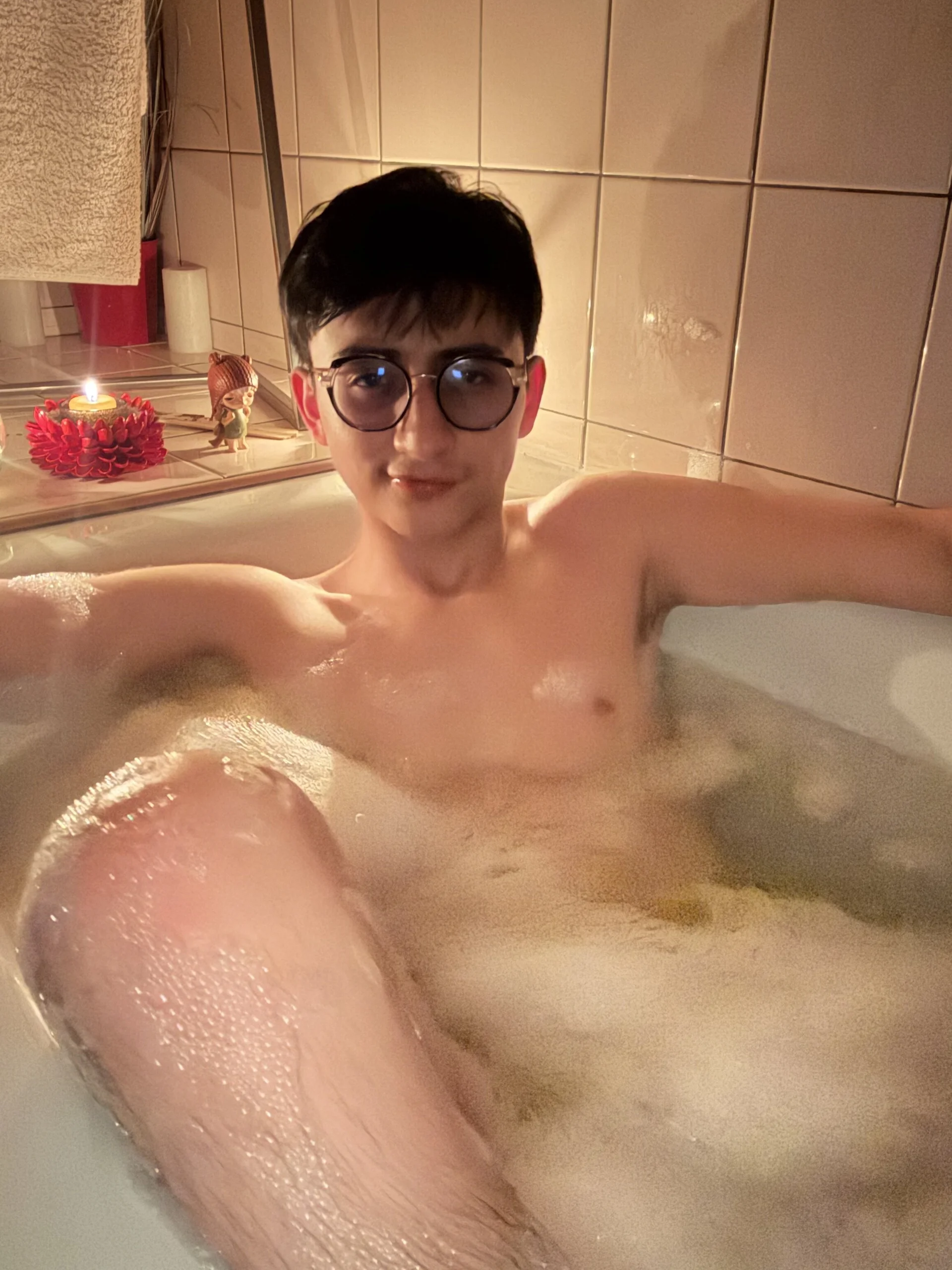 XXX Porn Photo of Nude Sr_evann 26
