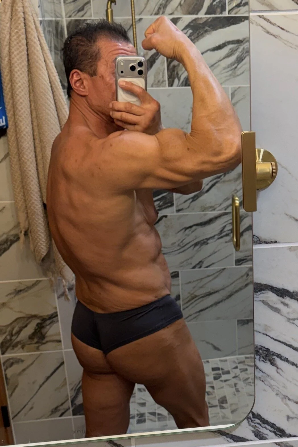 XXX Porn Photo of Nude IronDaddyX 4