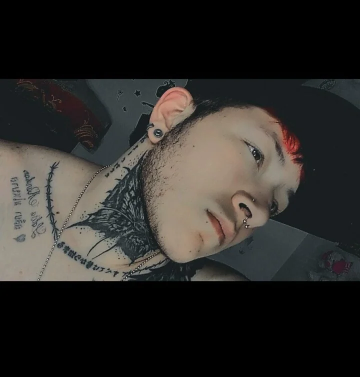 XXX Porn Photo of Nude princeFtm 11