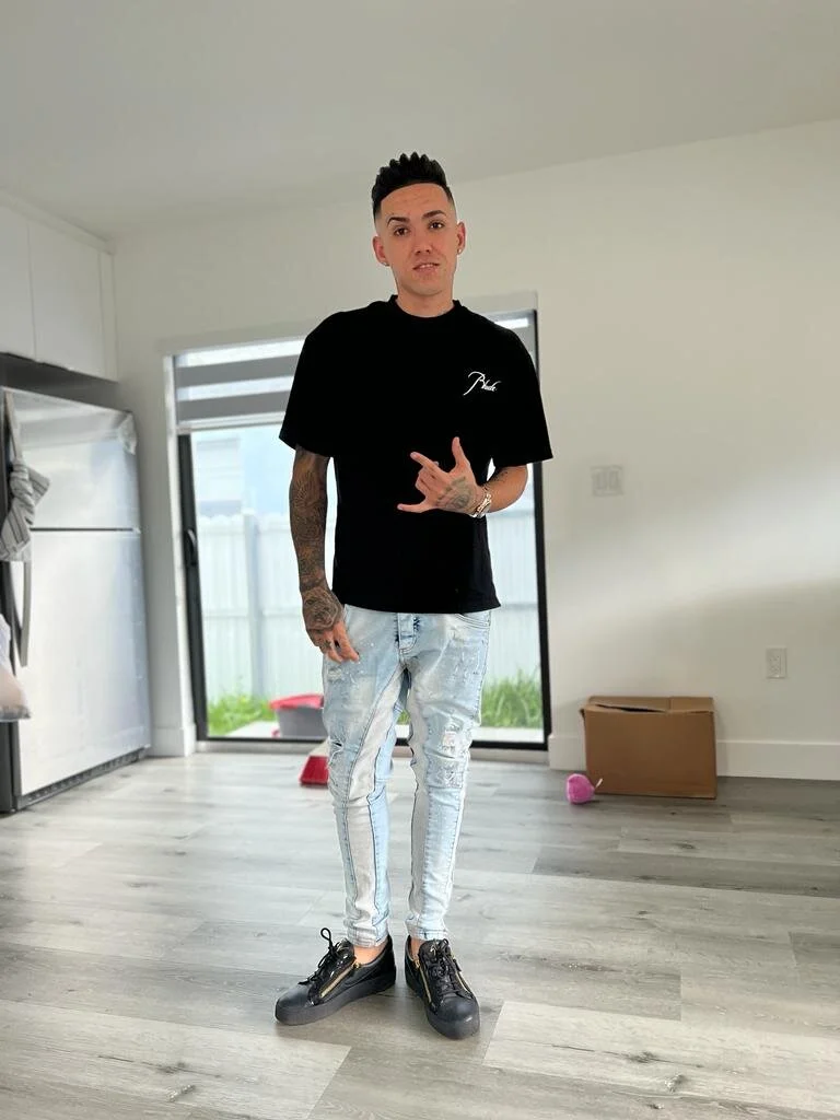 XXX Porn Photo of Nude derek111- 5