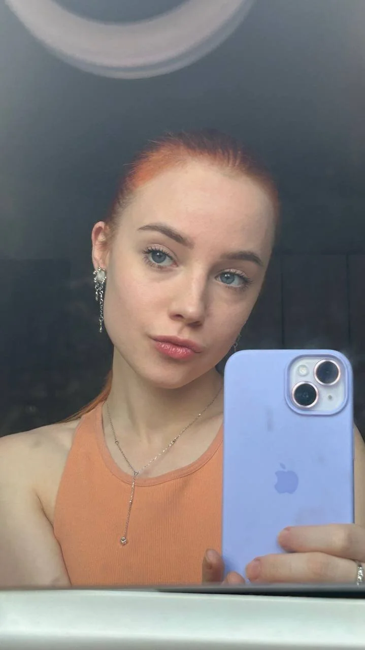 XXX Porn Photo of Nude GemmaGellar 25