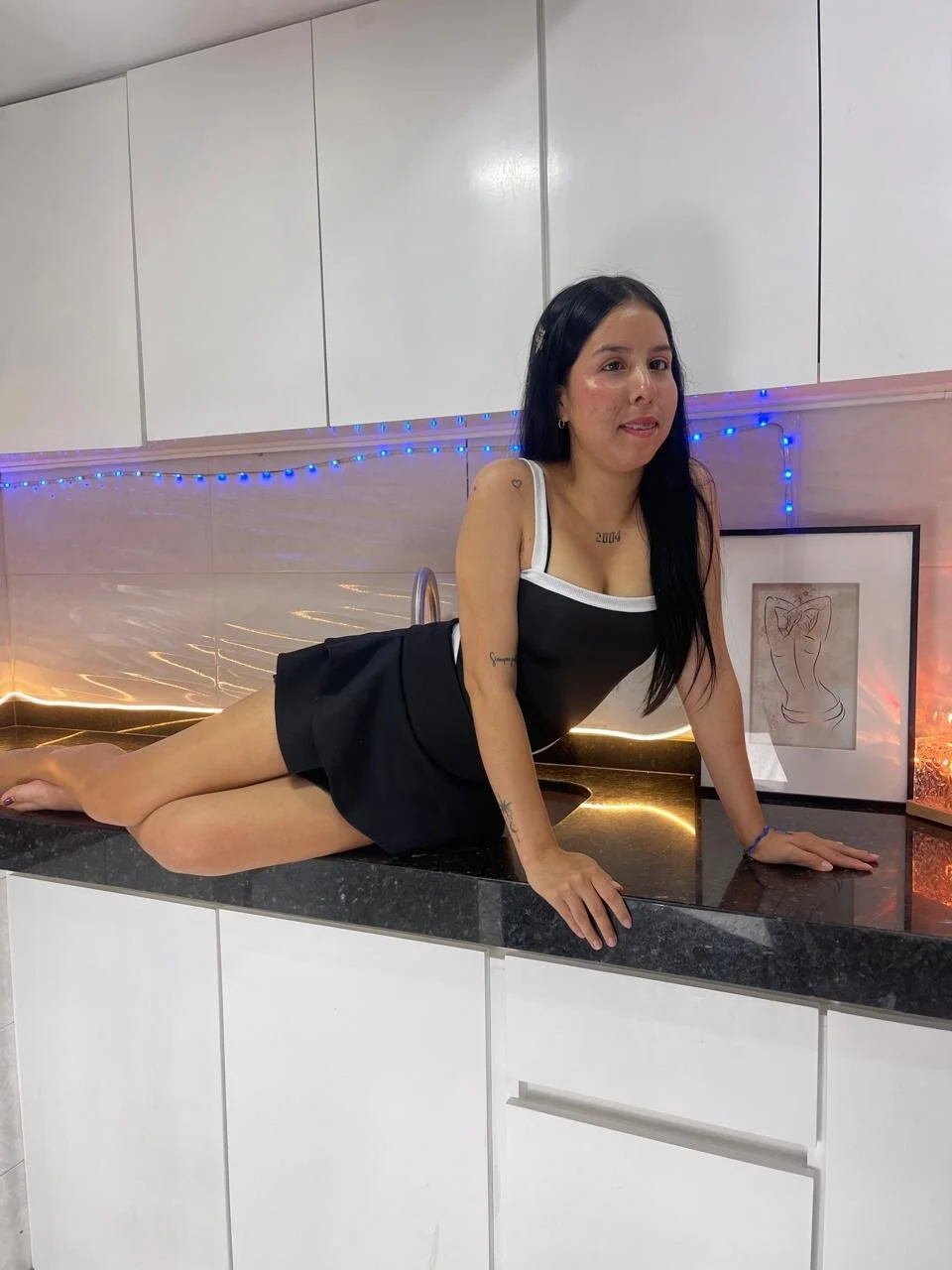 XXX Porn Photo of Nude HOTANDSKINNY 5