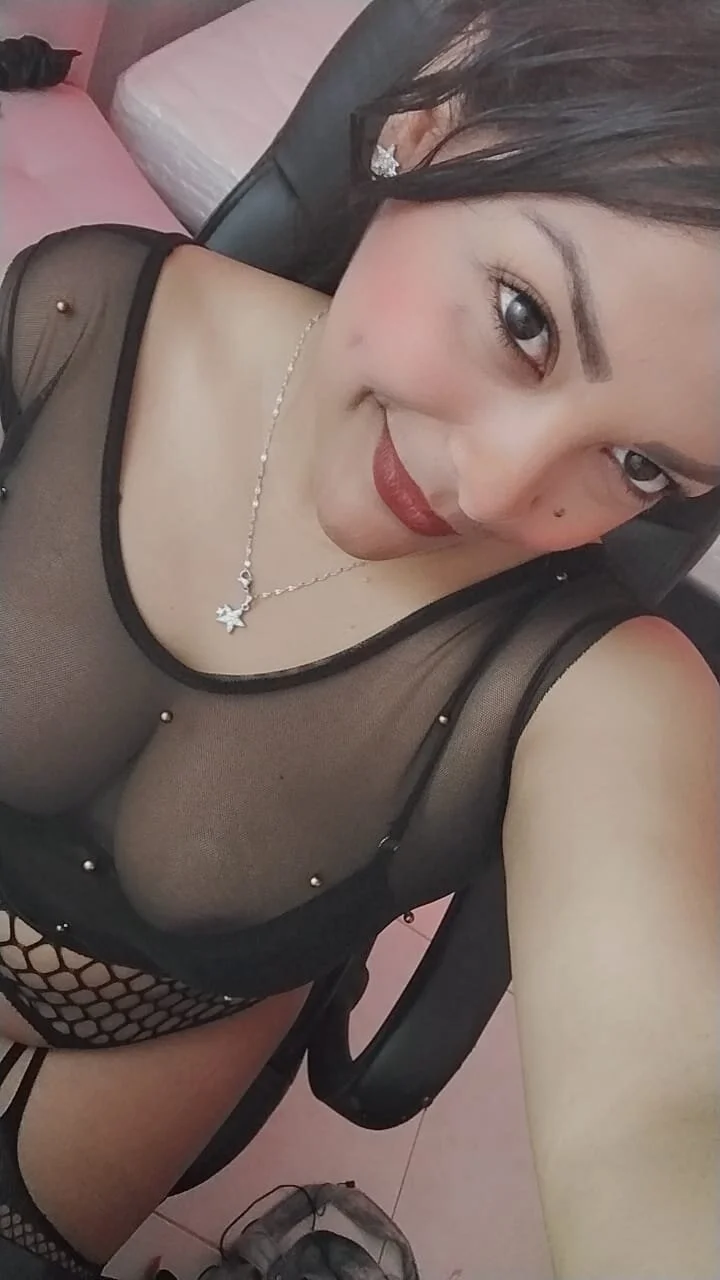 XXX Porn Photo of Nude Danna_Ramiirez 14