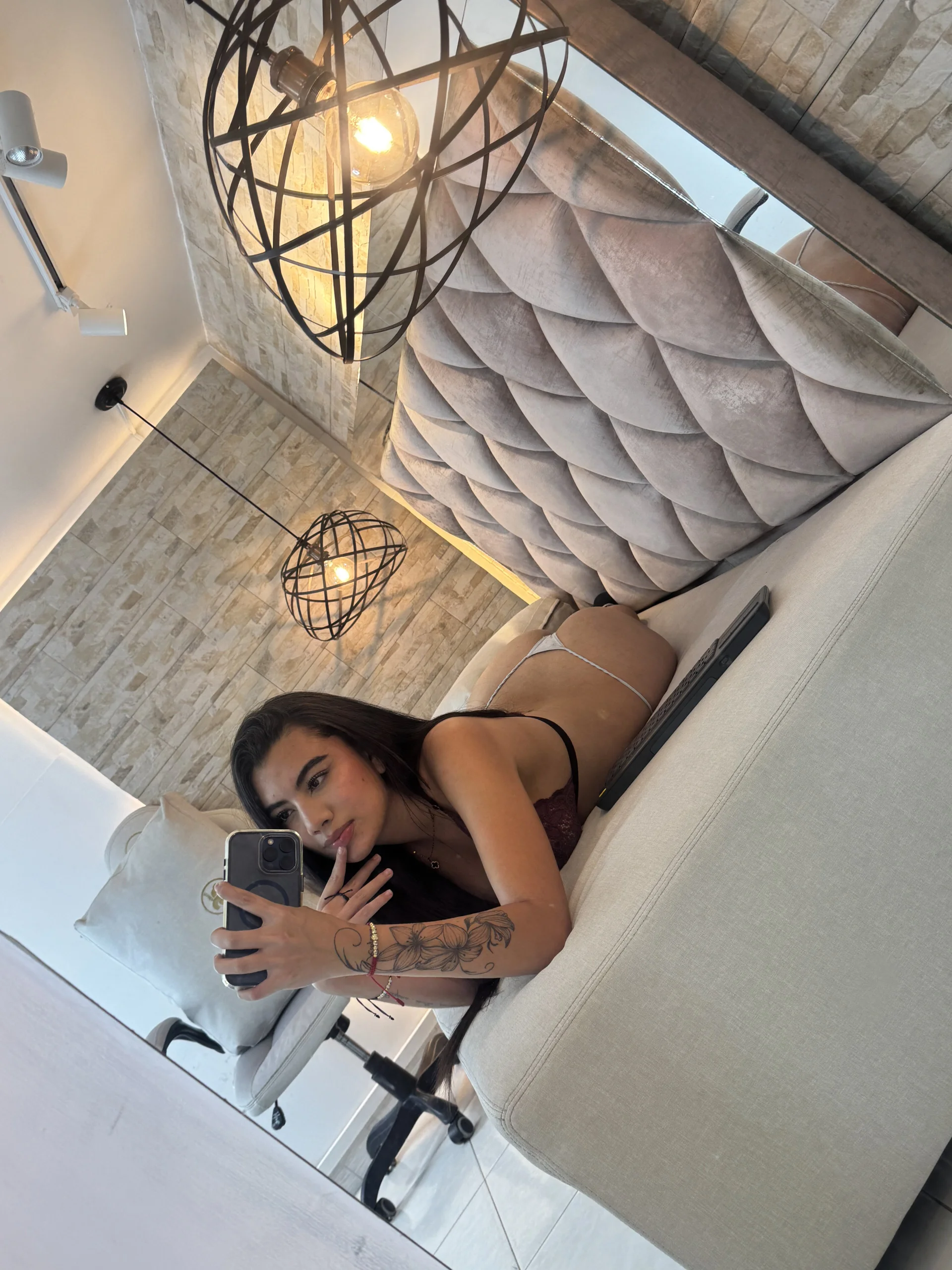 XXX Porn Photo of Nude hazel_nyxx 4