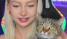 XXX Porn Photo of Nude BiMolly 1
