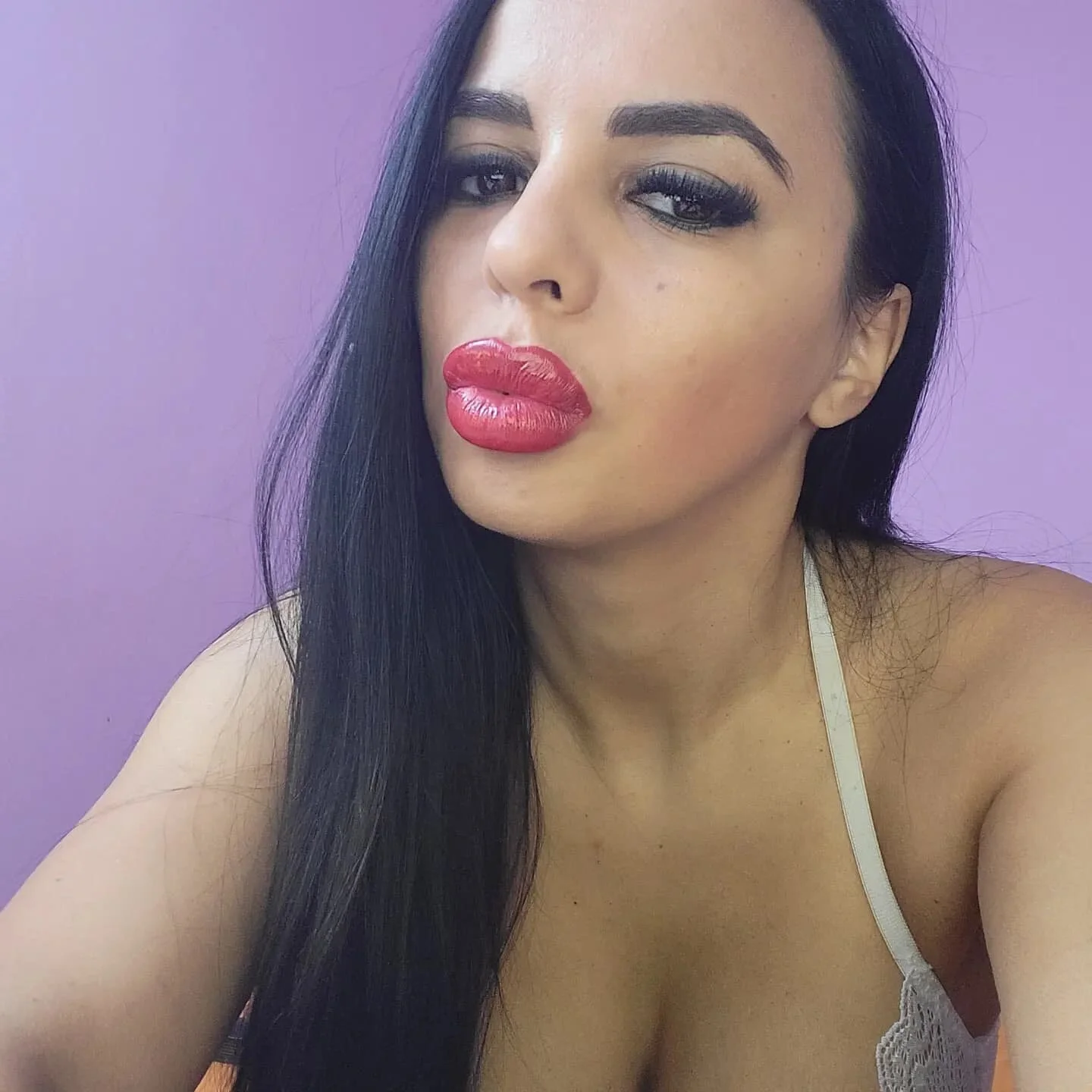 XXX Porn Photo of Nude juliahayessxx 450