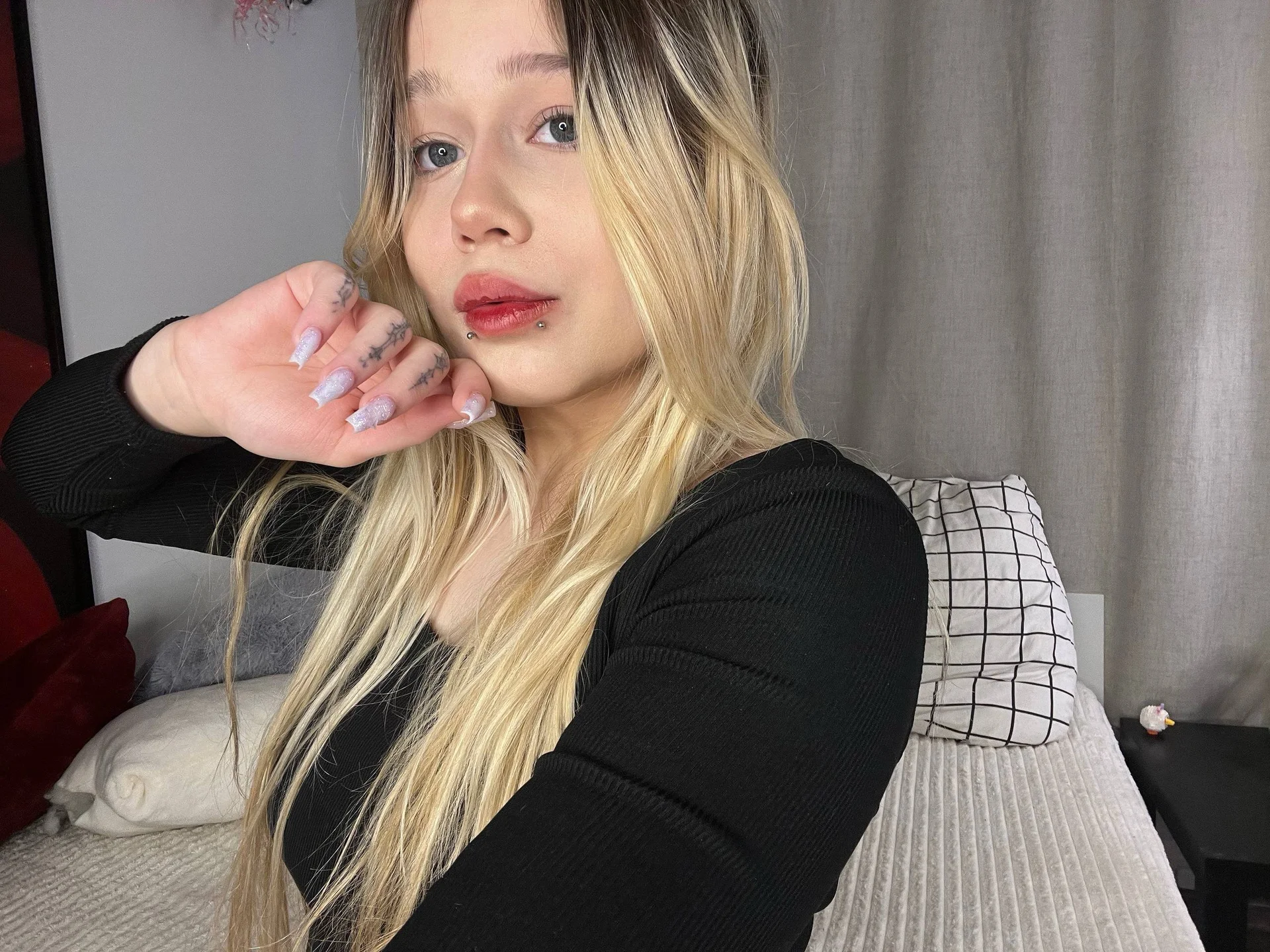 XXX Porn Photo of Nude Love_audirs6 175