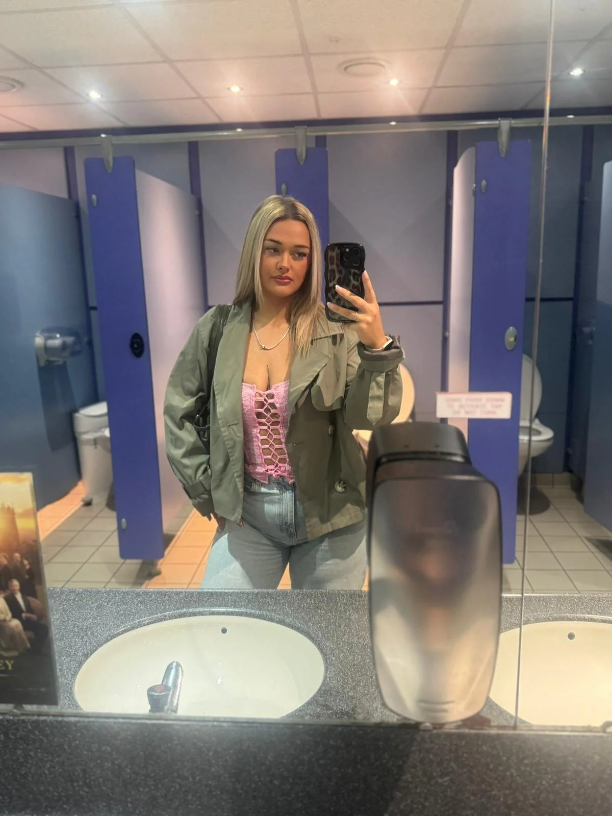 XXX Porn Photo of Nude Abismithxox 6