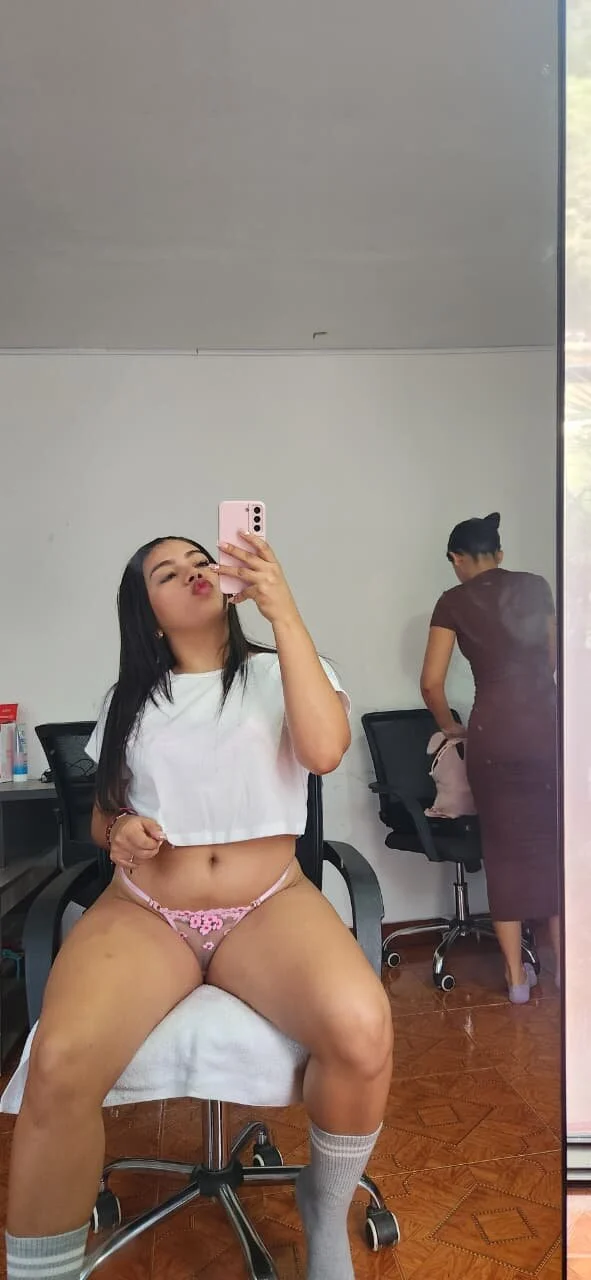 XXX Porn Photo of Nude Luna_rousse26 31