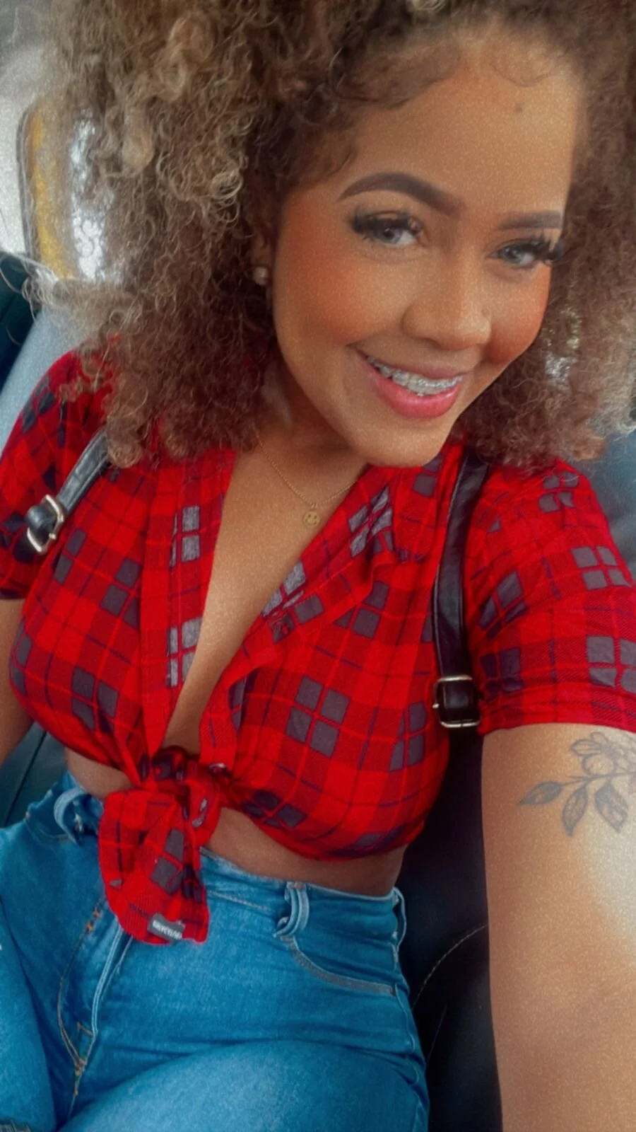 XXX Porn Photo of Nude riri_brunnete 34