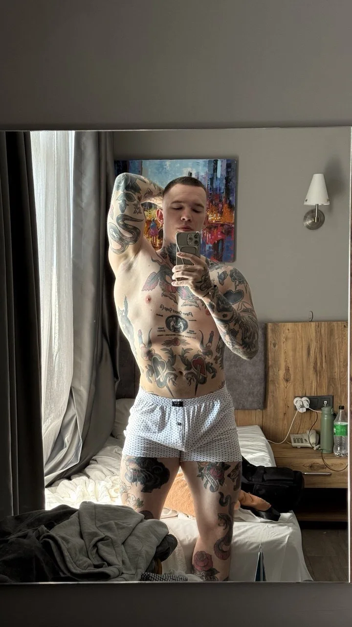 XXX Porn Photo of Nude Tommy_cat 5