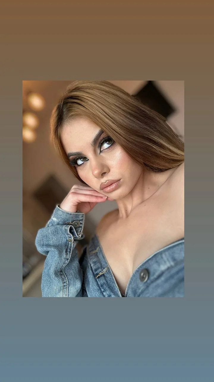 XXX Porn Photo of Nude LouiseFleen 11