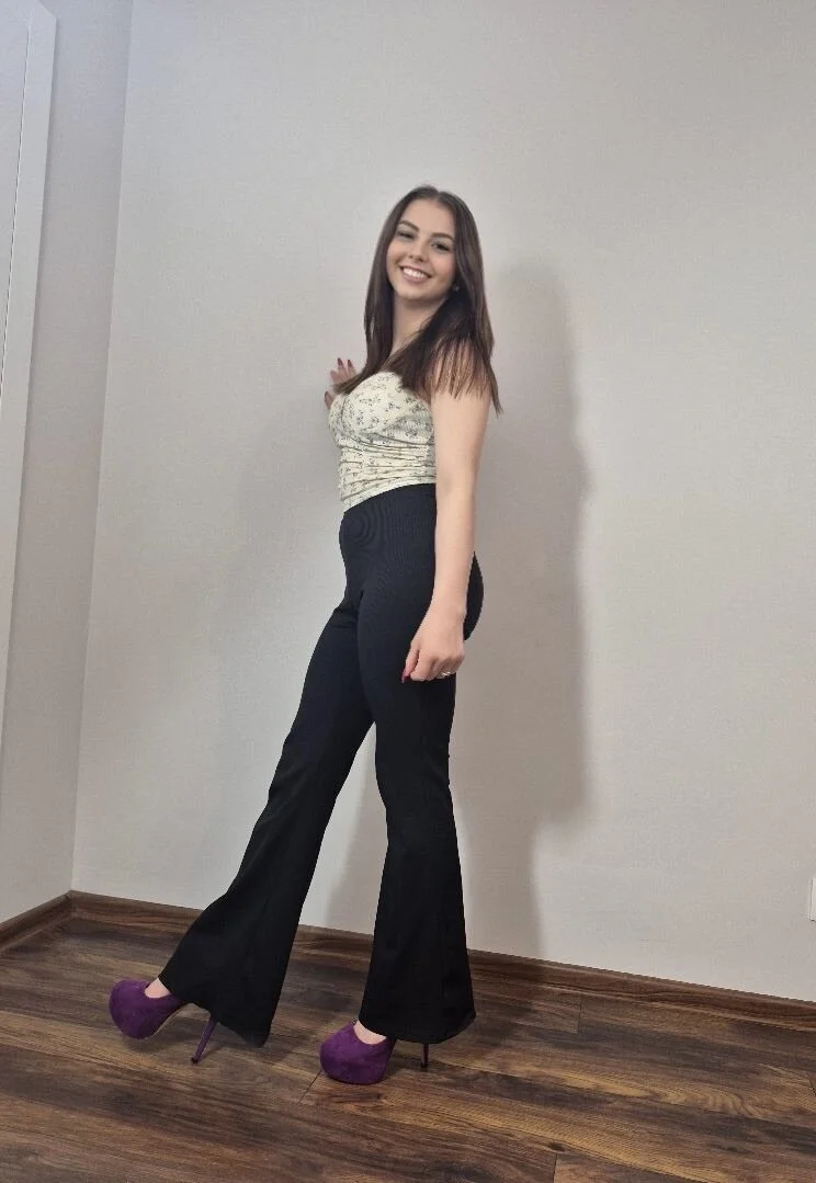 XXX Porn Photo of Nude MillySeductive 6