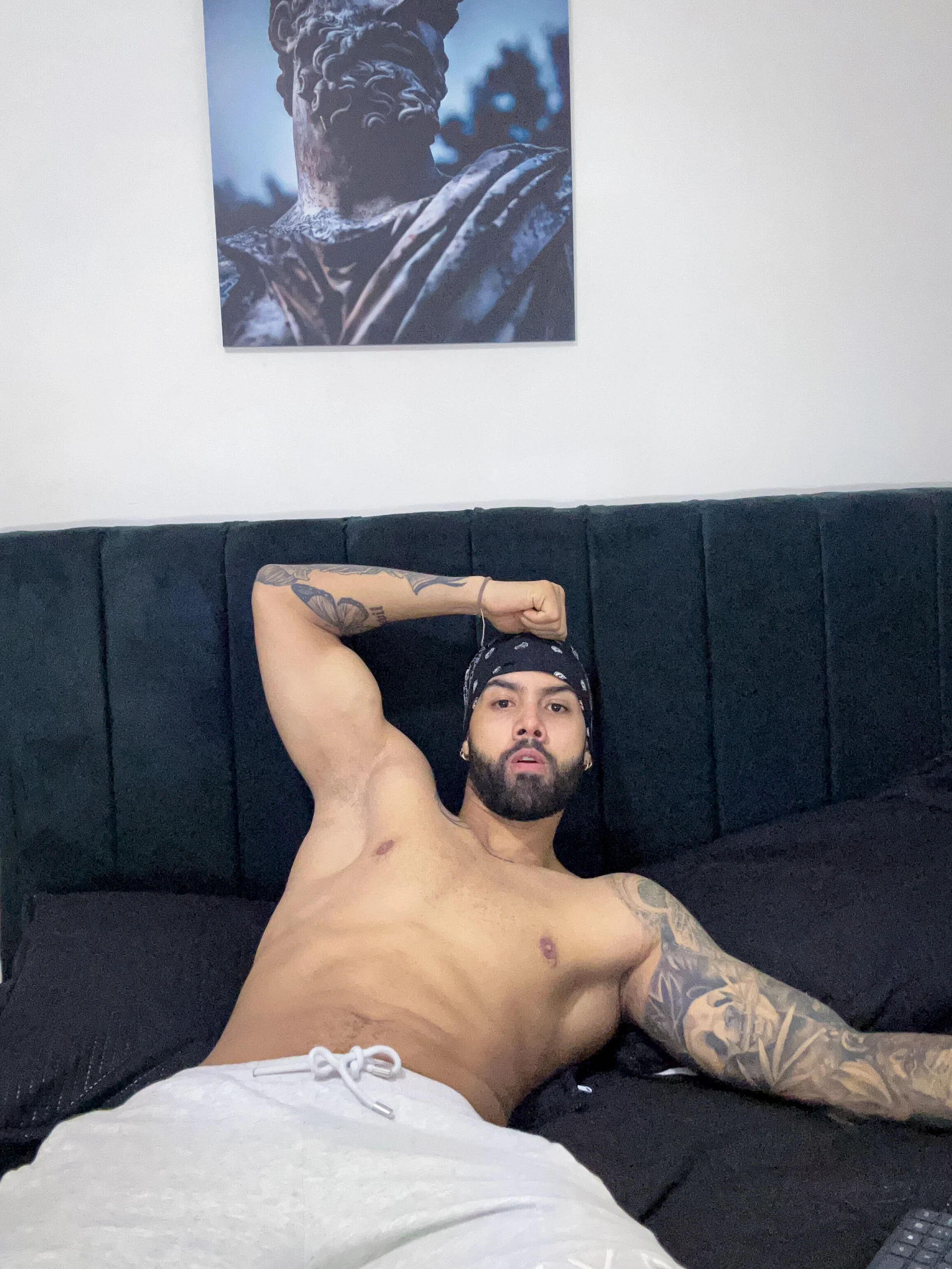 XXX Porn Photo of Nude Hendry_ 10