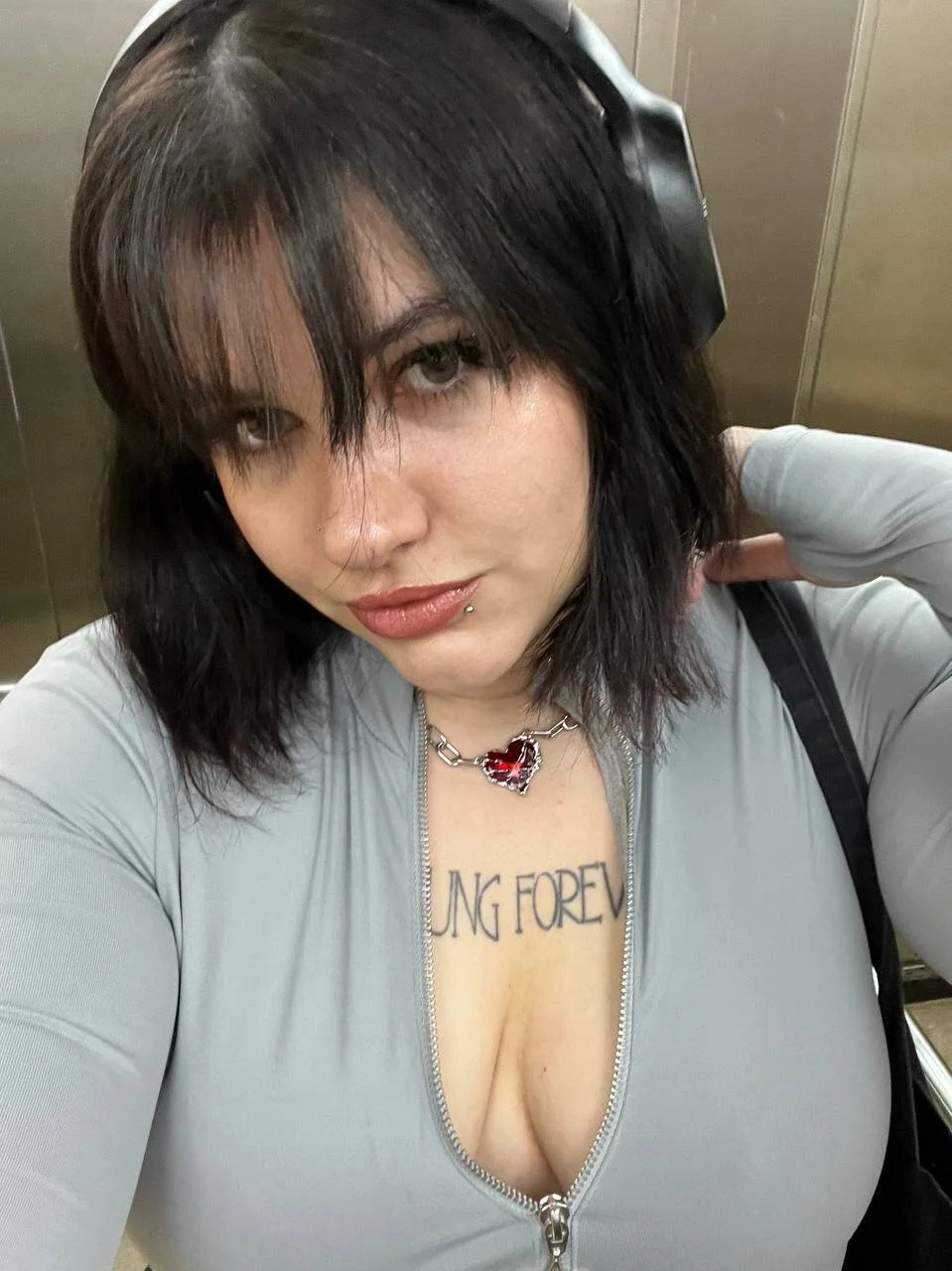 XXX Porn Photo of Nude Aworakam69 6