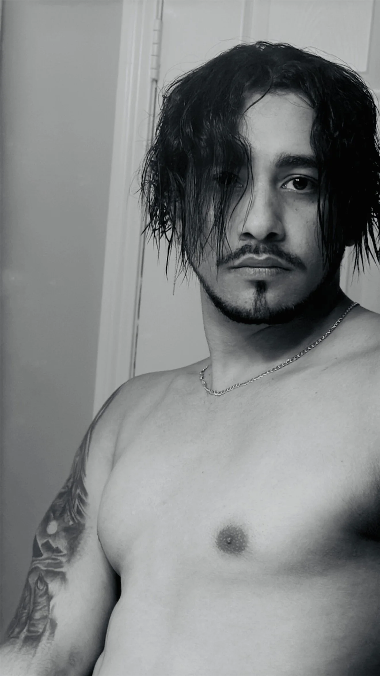 XXX Porn Photo of Nude VerdugoCubanito 2