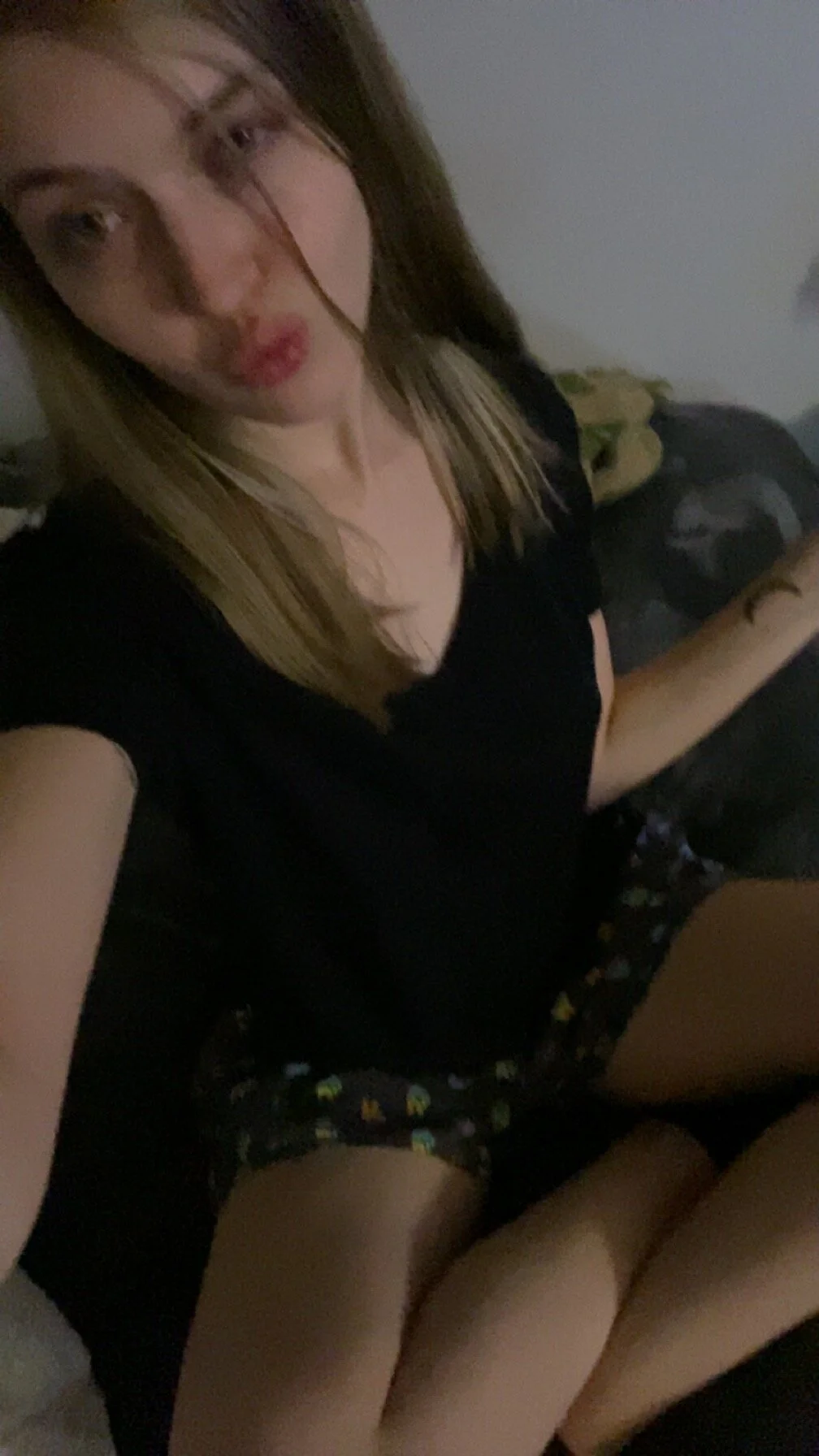 XXX Porn Photo of Nude Rainsworld420 5
