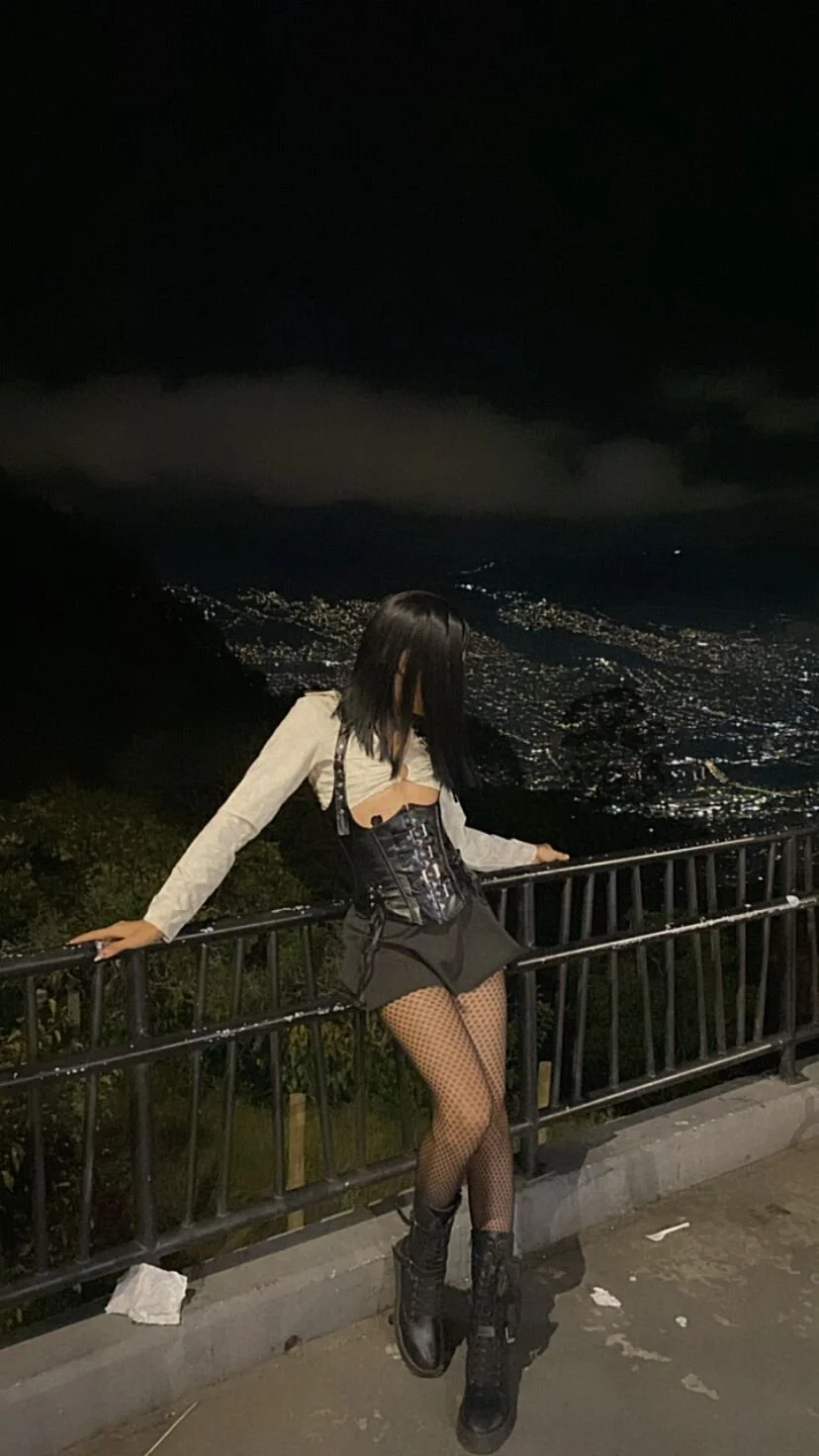 XXX Porn Photo of Nude vega_Santorini 1