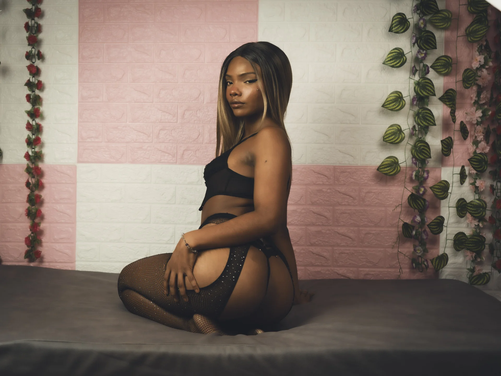 XXX Porn Photo of Nude PinkyMoon 18