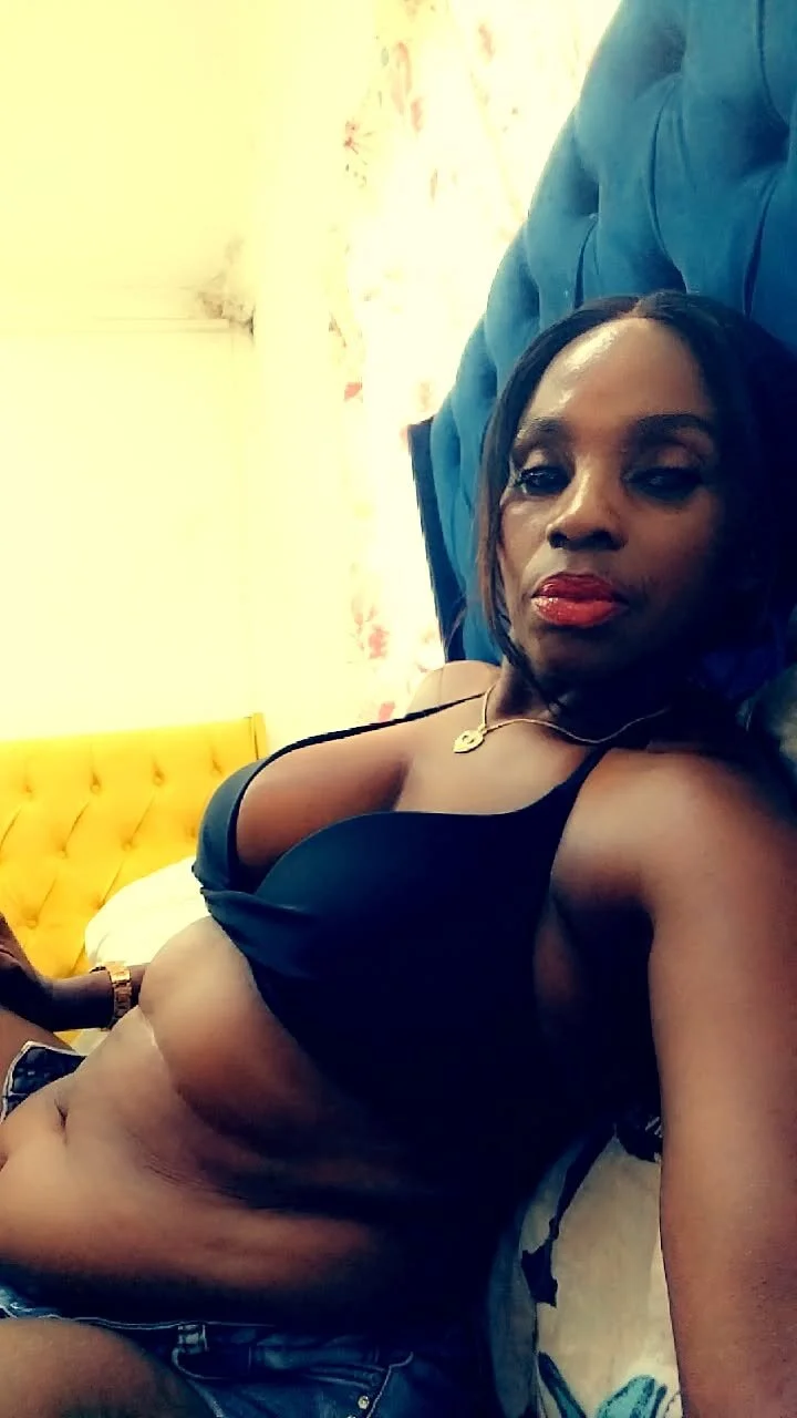 XXX Porn Photo of Nude KINKYDOLL4U 3