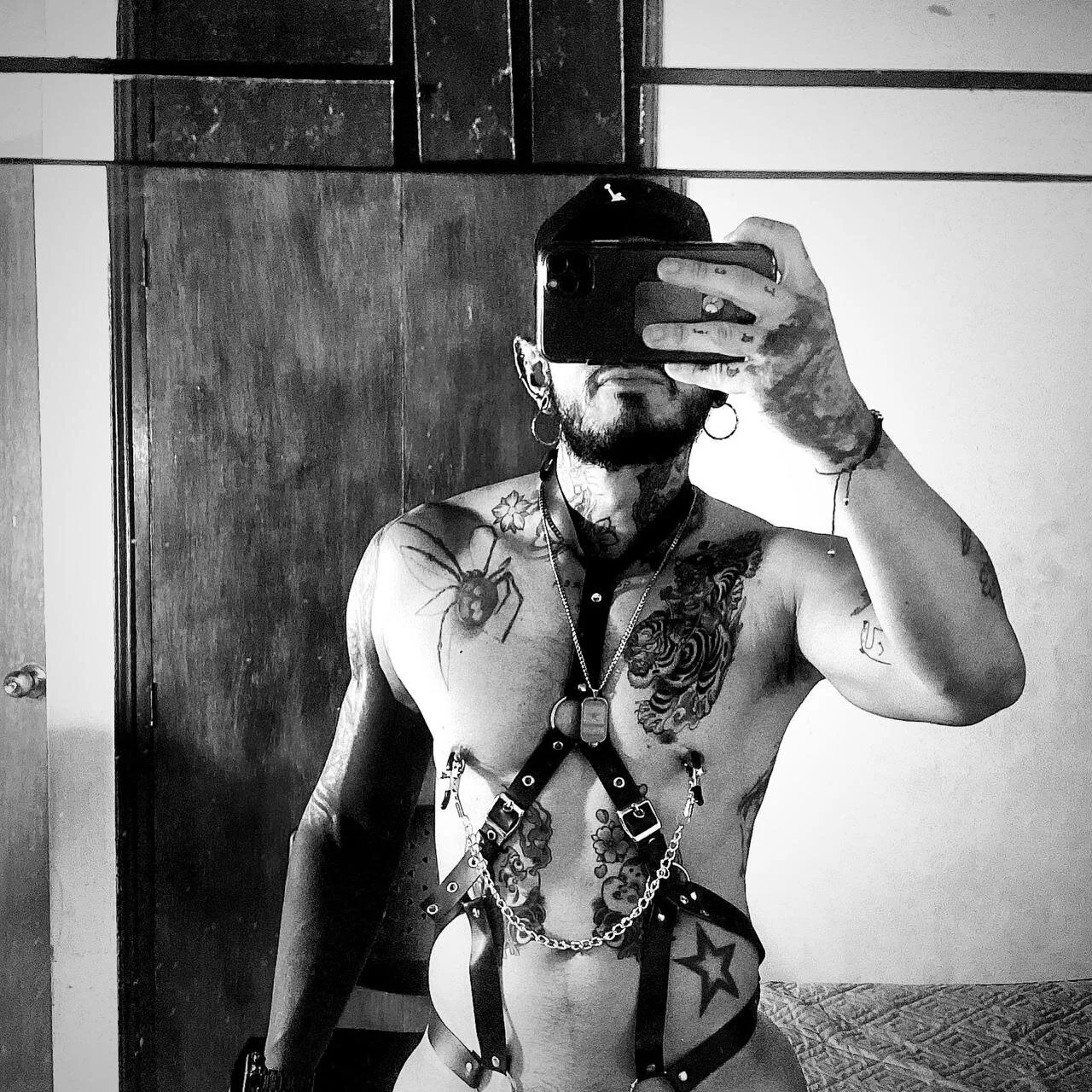 XXX Porn Photo of Nude dilan_scootk_ 21
