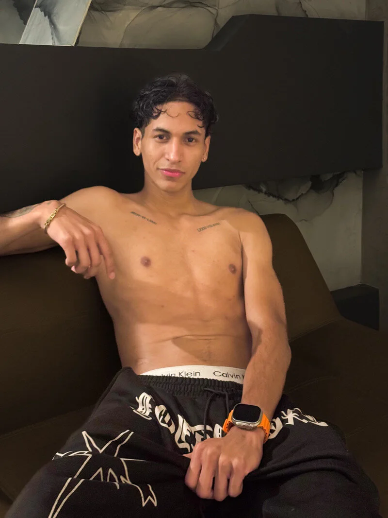 XXX Porn Photo of Nude Camiloriiveera 3