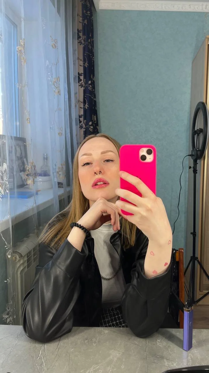 XXX Porn Photo of Nude graceshadow 12