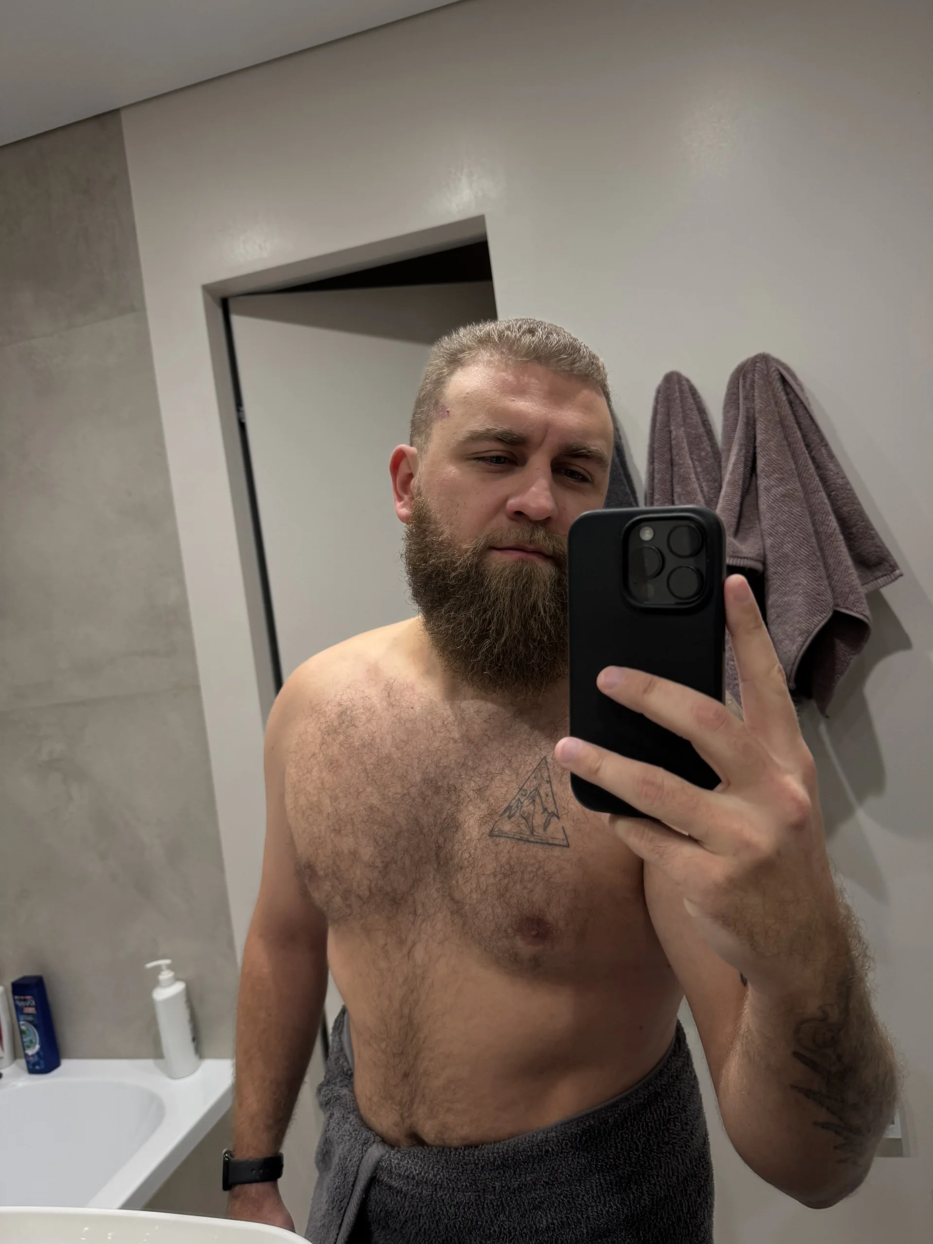 XXX Porn Photo of Nude Bear_bear_ 2