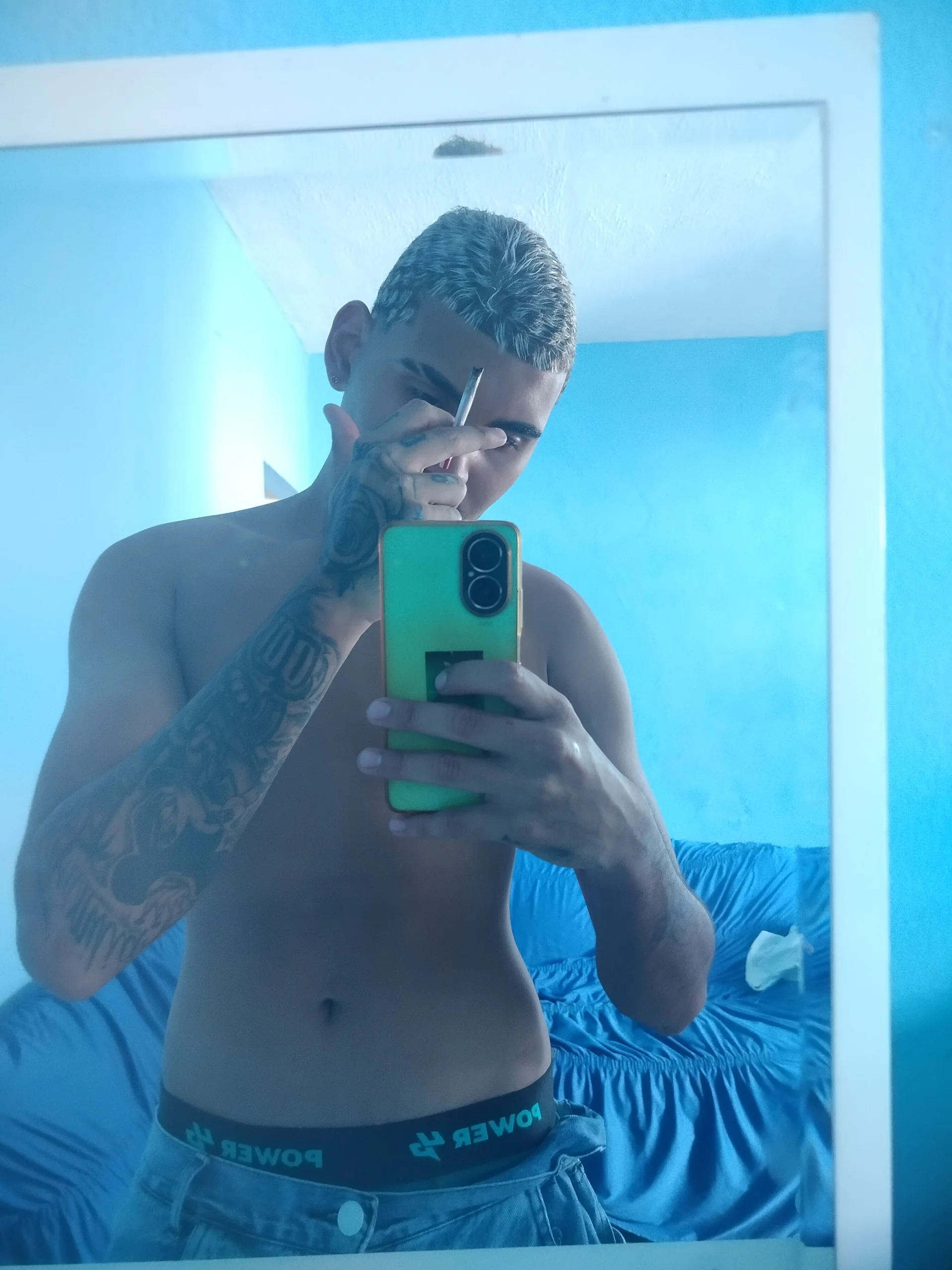 XXX Porn Photo of Nude MickeySexyyy 2