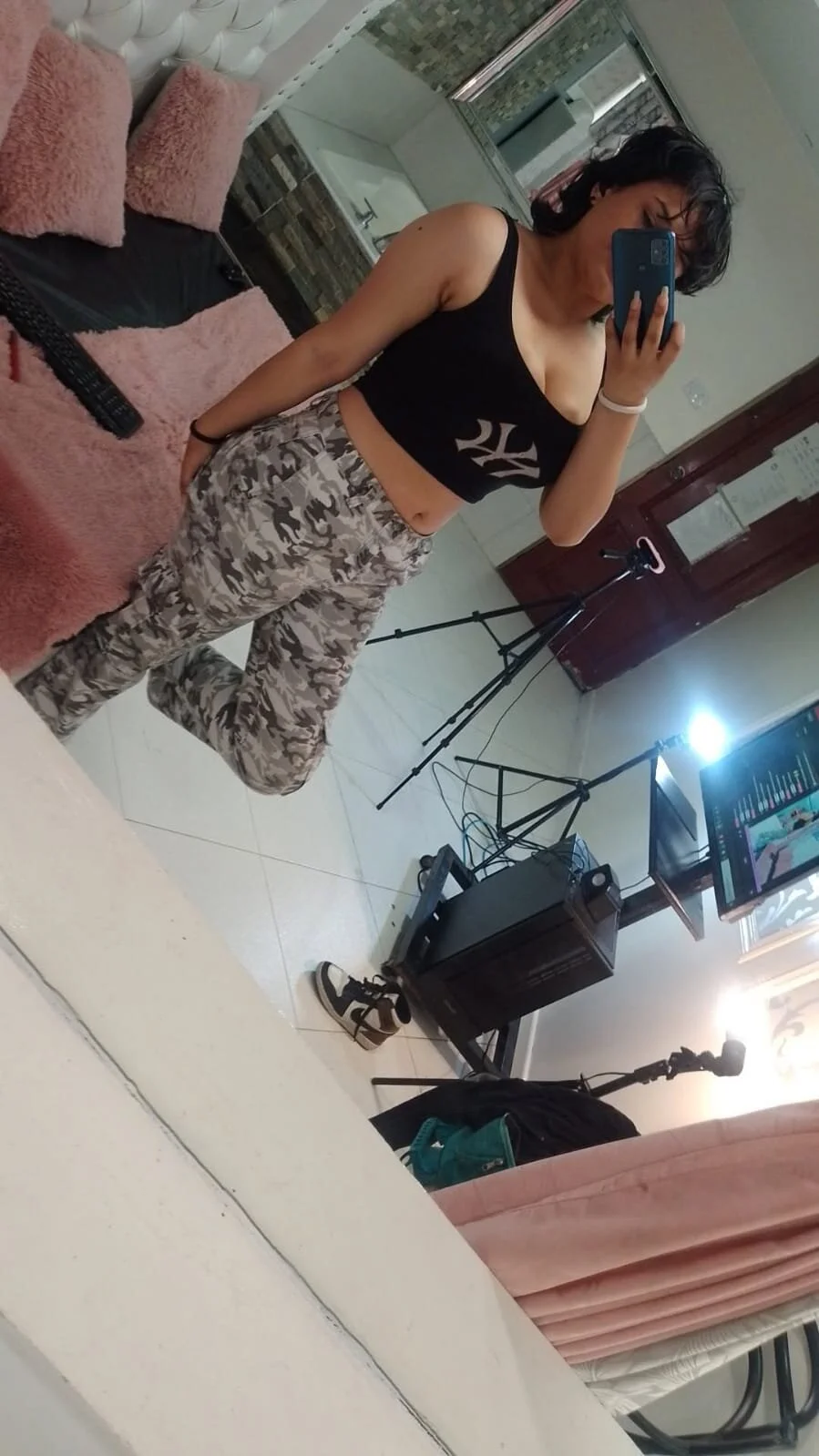 XXX Porn Photo of Nude Zol_Lewis 6