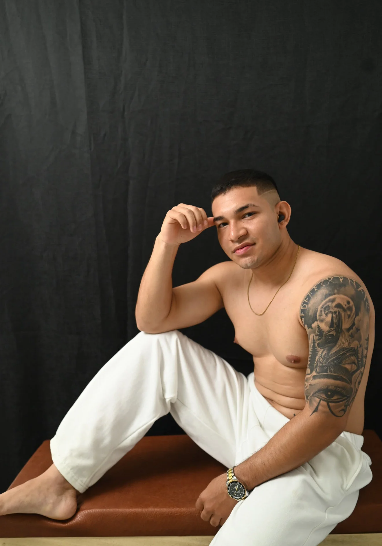 XXX Porn Photo of Nude venedic_bull 6