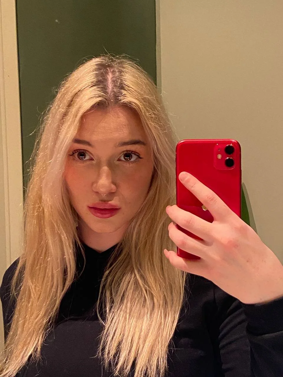 XXX Porn Photo of Nude Just_Ash 6