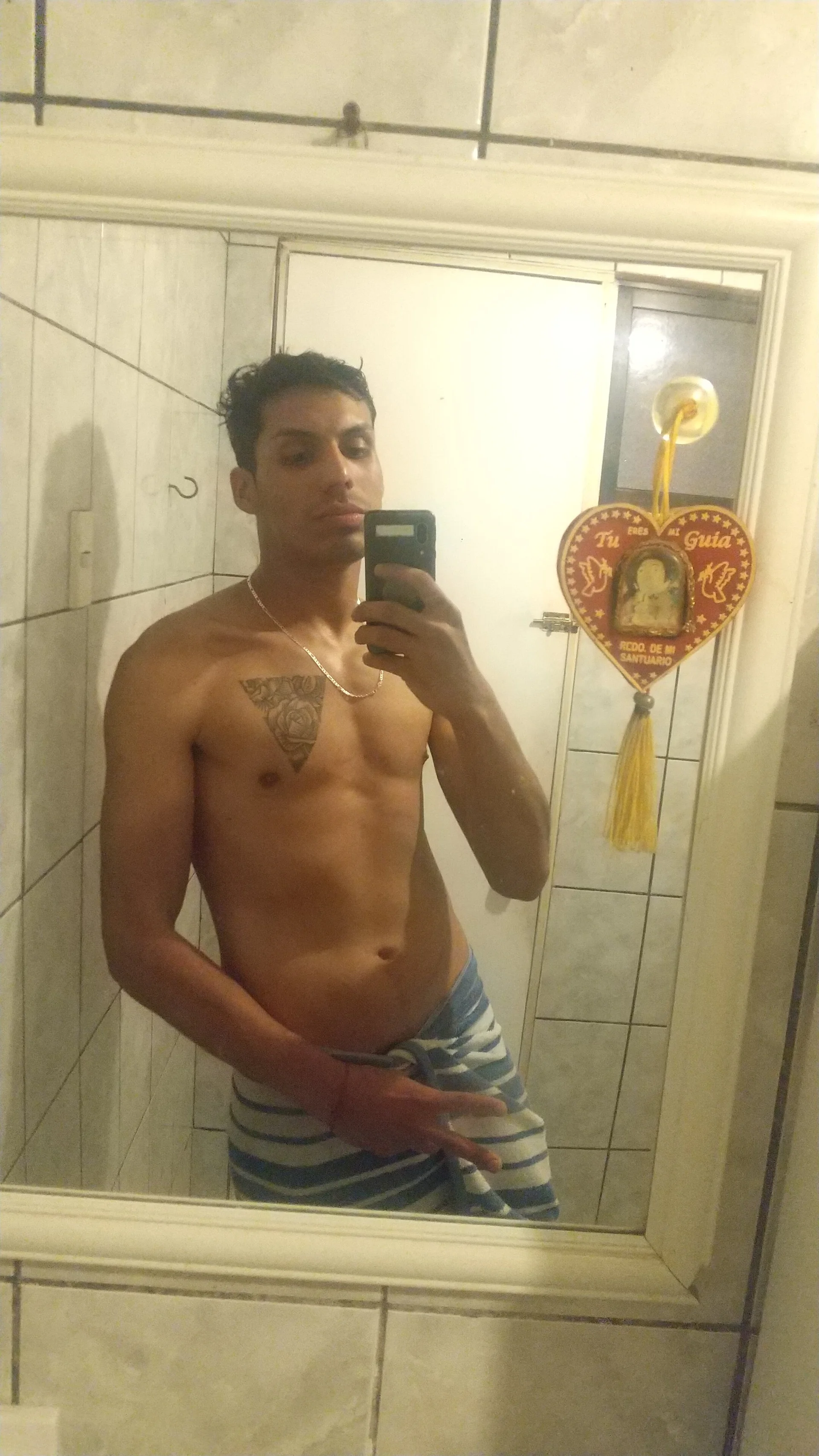 XXX Porn Photo of Nude _morenazo_ 1