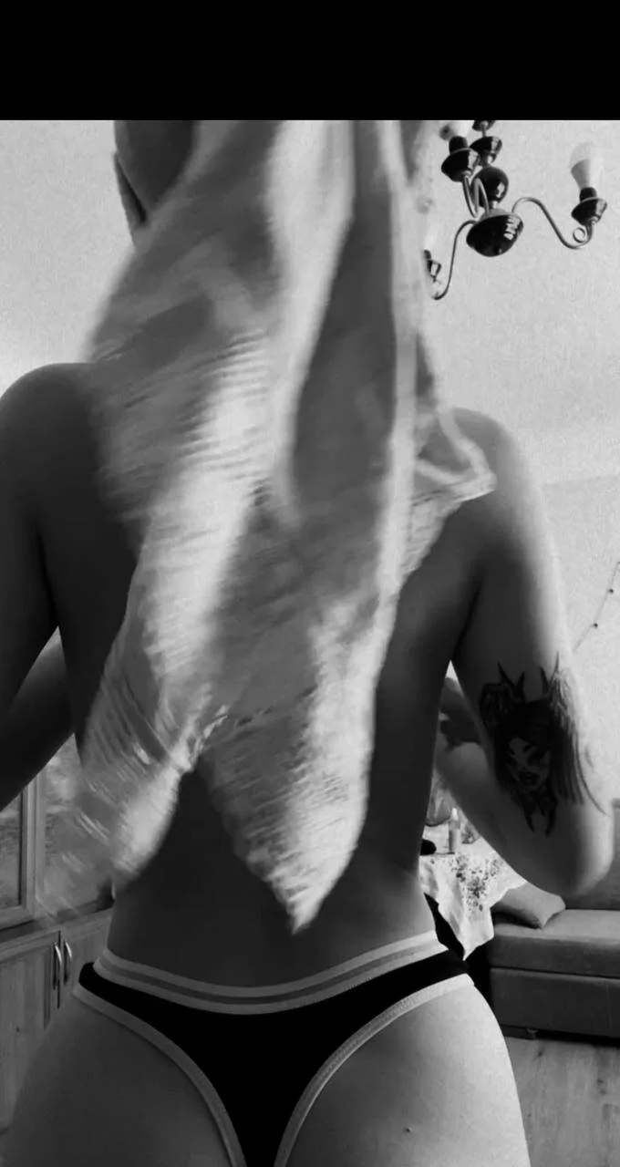 XXX Porn Photo of Nude HotBaby666 5