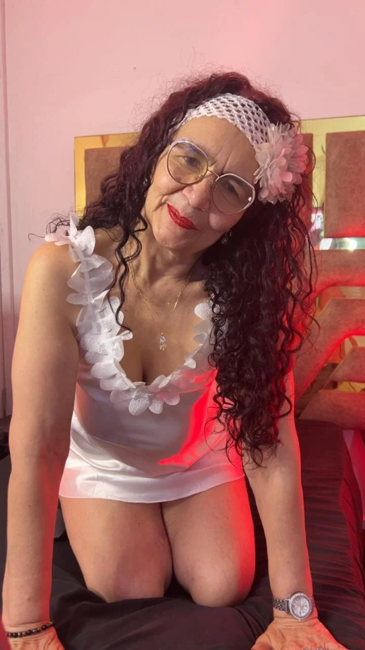 XXX Porn Photo of Nude agatha_ross26 181